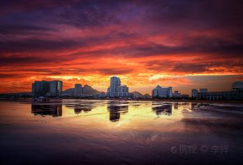 黄岛金沙滩+海底隧道一日游【6人小拼团可选五四广场/游艇出海【经典老牌旅游线路，青岛深度游】