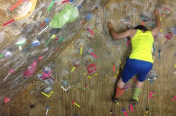 携程攻略 门罗县red Barn Climbing Gym附近景点 Red Barn Climbing