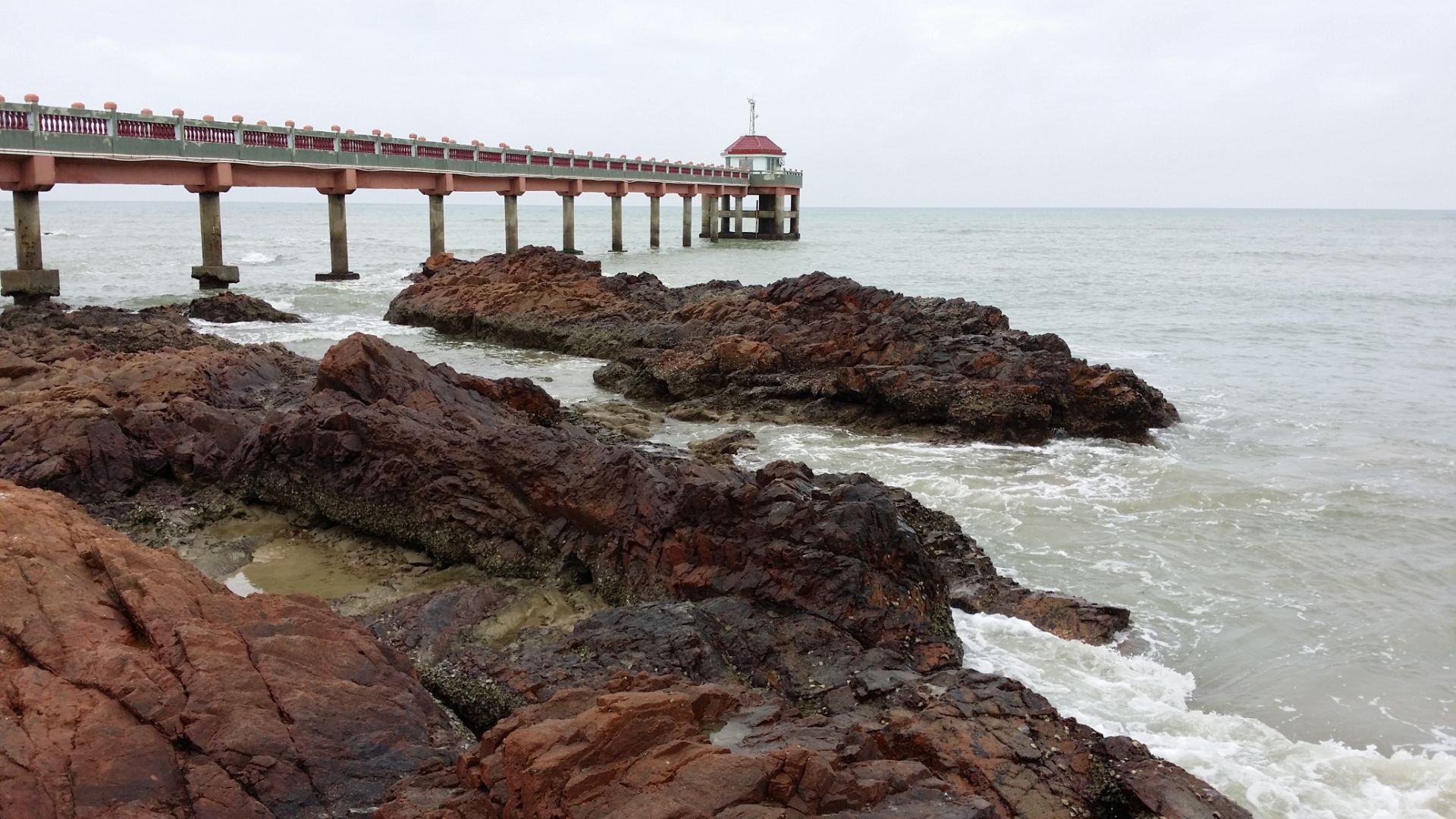 宝莲城海滩