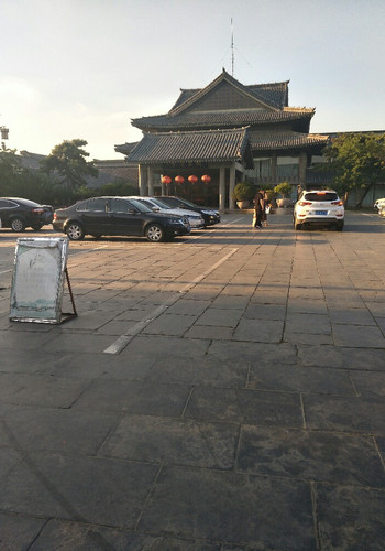 早上从天津出发,坐地铁到天津南,九点十六分的