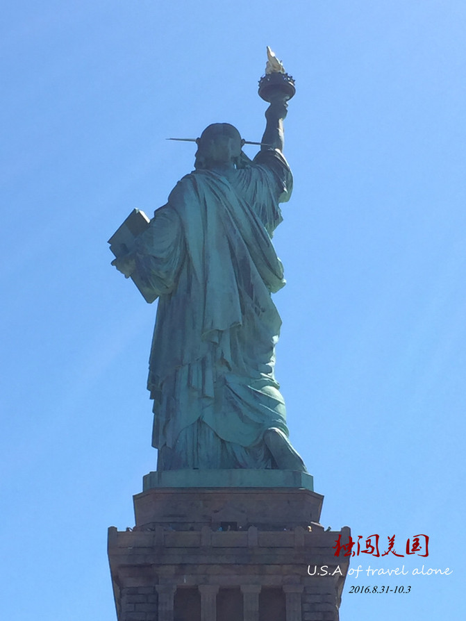 自由女神像简介英文版 100i0a0000004w3g86695_C_671_10000_Q90.jpg