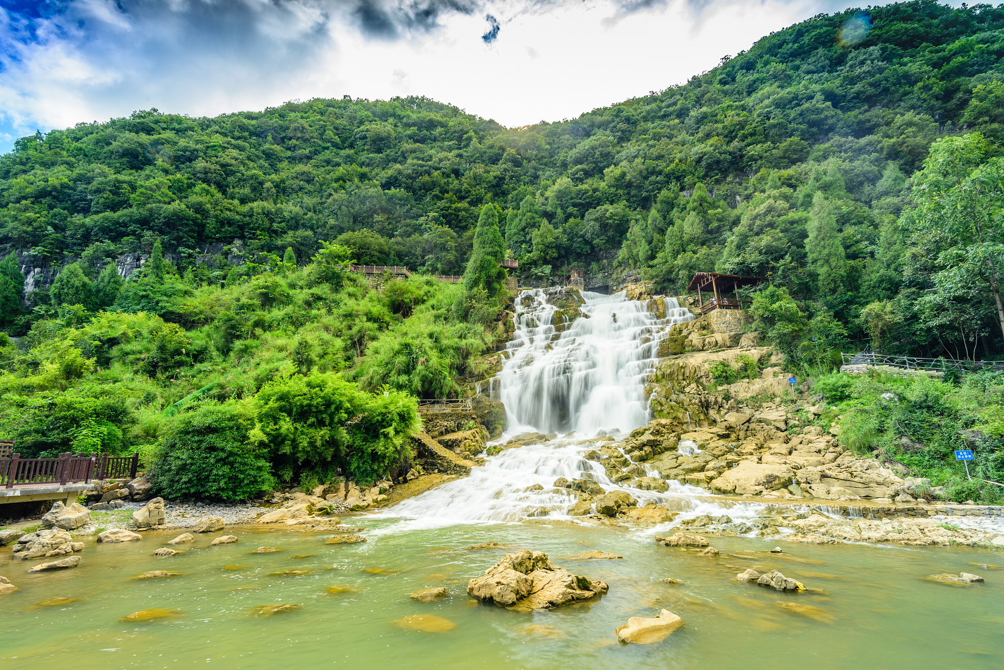 神泉谷休闲旅游度假区