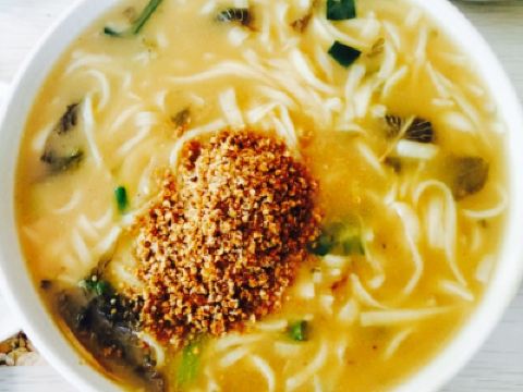 新许黑菜糊涂面