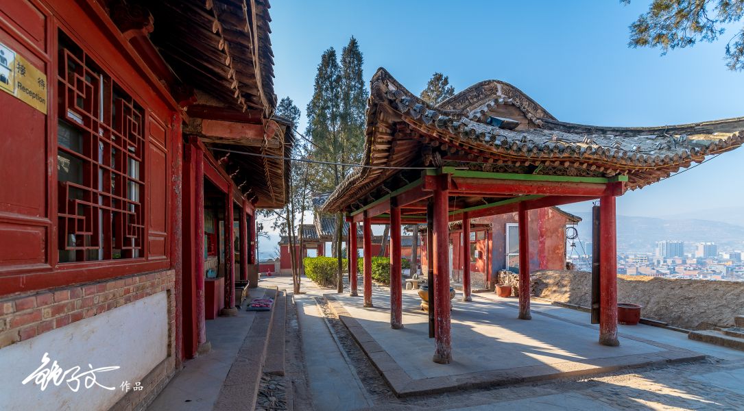 凤山鸳鸯泉风景区