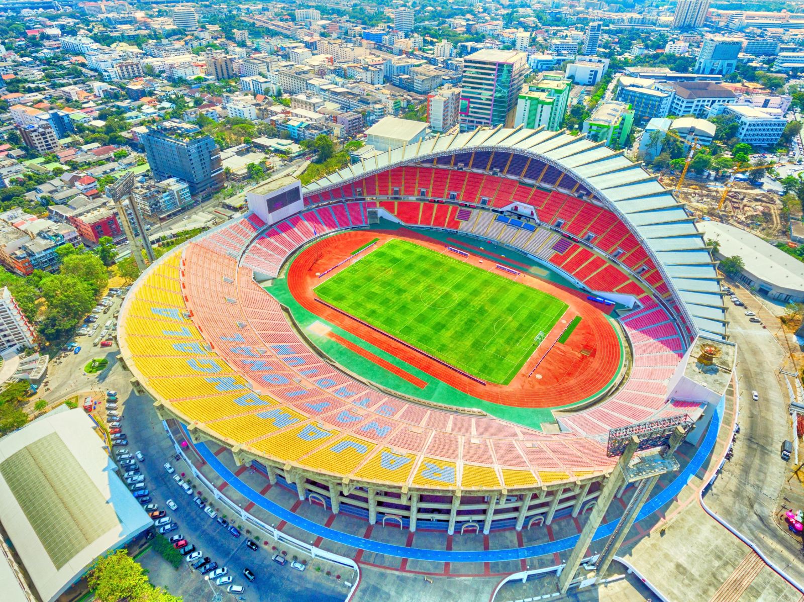 泰国曼谷 拉加曼加拉国家体育场 Rajamangala Stadium