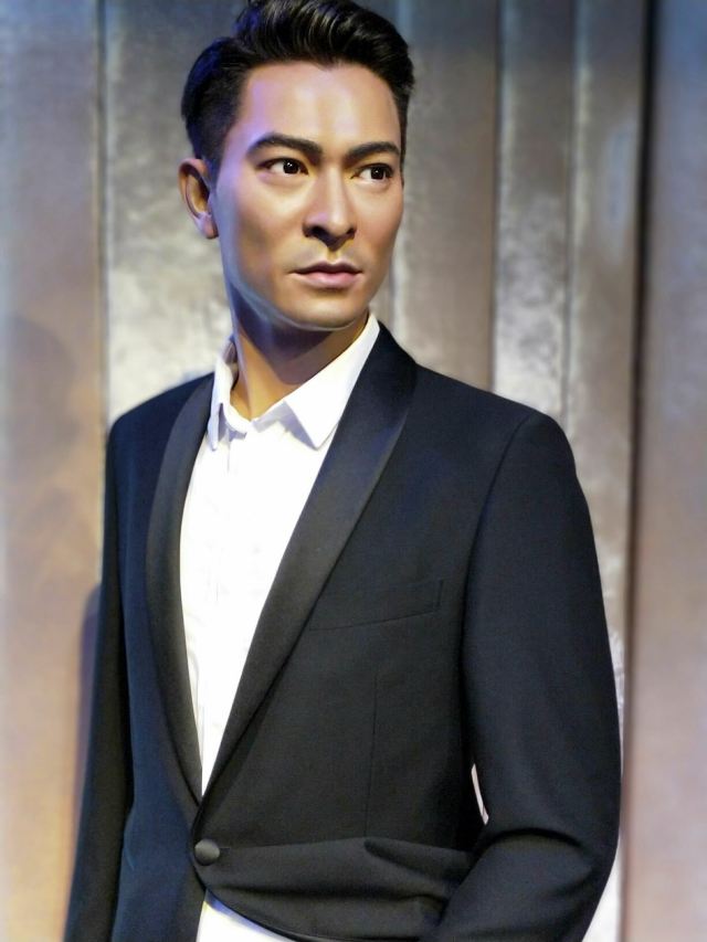 澳门名人蜡像馆