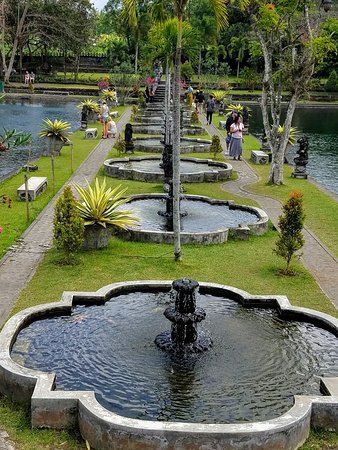 缇尔塔水之教堂