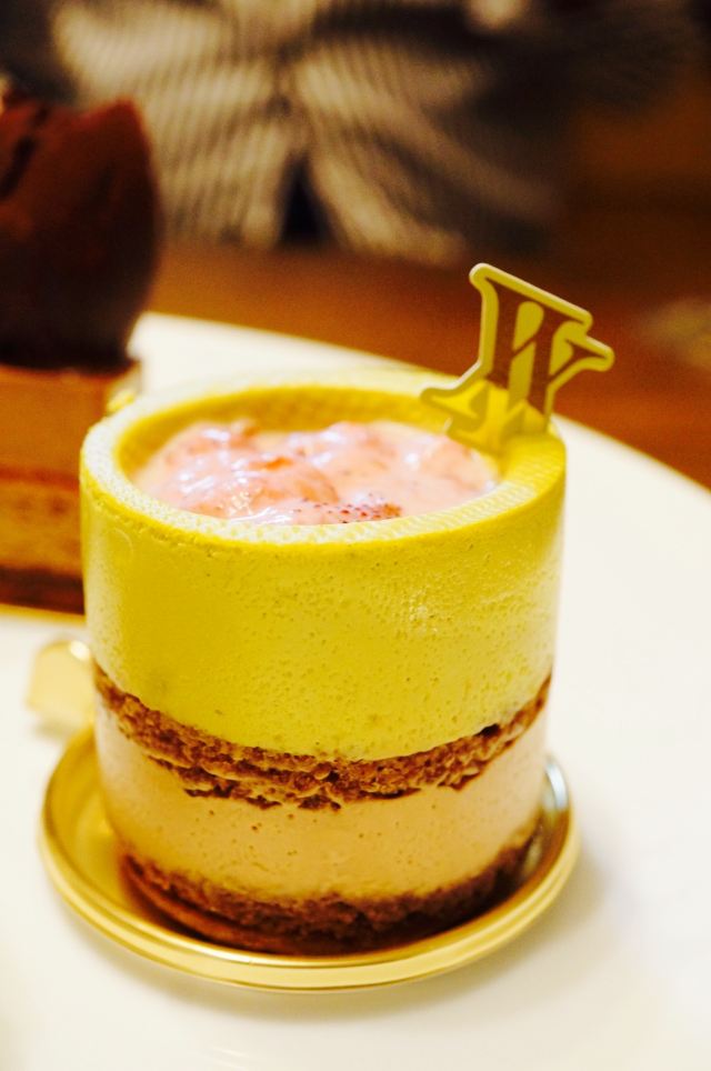 横滨sweets Garden Yuji Ajiki攻略 Sweets Garden Yuji Ajiki 套餐 特色菜品推荐 菜单 人均消费 电话 地址 菜系 点评 营业时间 餐厅介绍 哪个菜好吃 携程美食