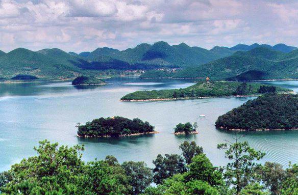 浴仙湖
