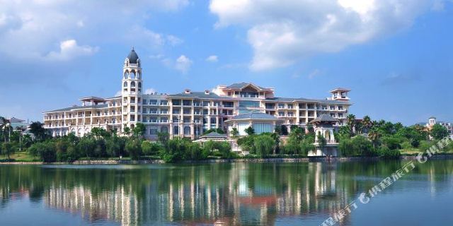 【五一抢购】安庆碧桂园凤凰酒店1晚 自助早餐3份(2成人 1位1.