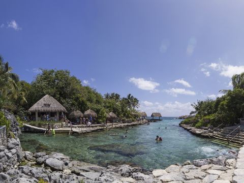 Xcaret Park Day Trip from Cancún