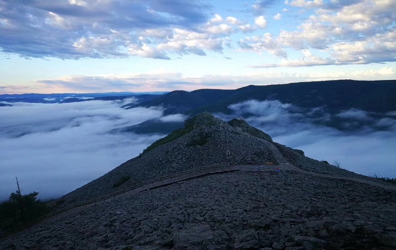 阿尔山白狼峰景区