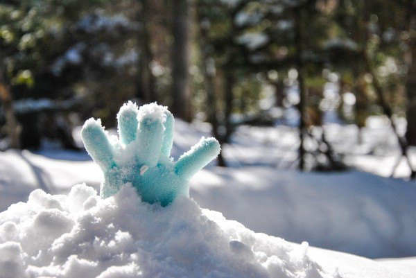 在家里怎么自己造雪 CghzfVUxKz6ACt9iAAC0xc2d8BQ362_R_1024_10000_Q90.jpg