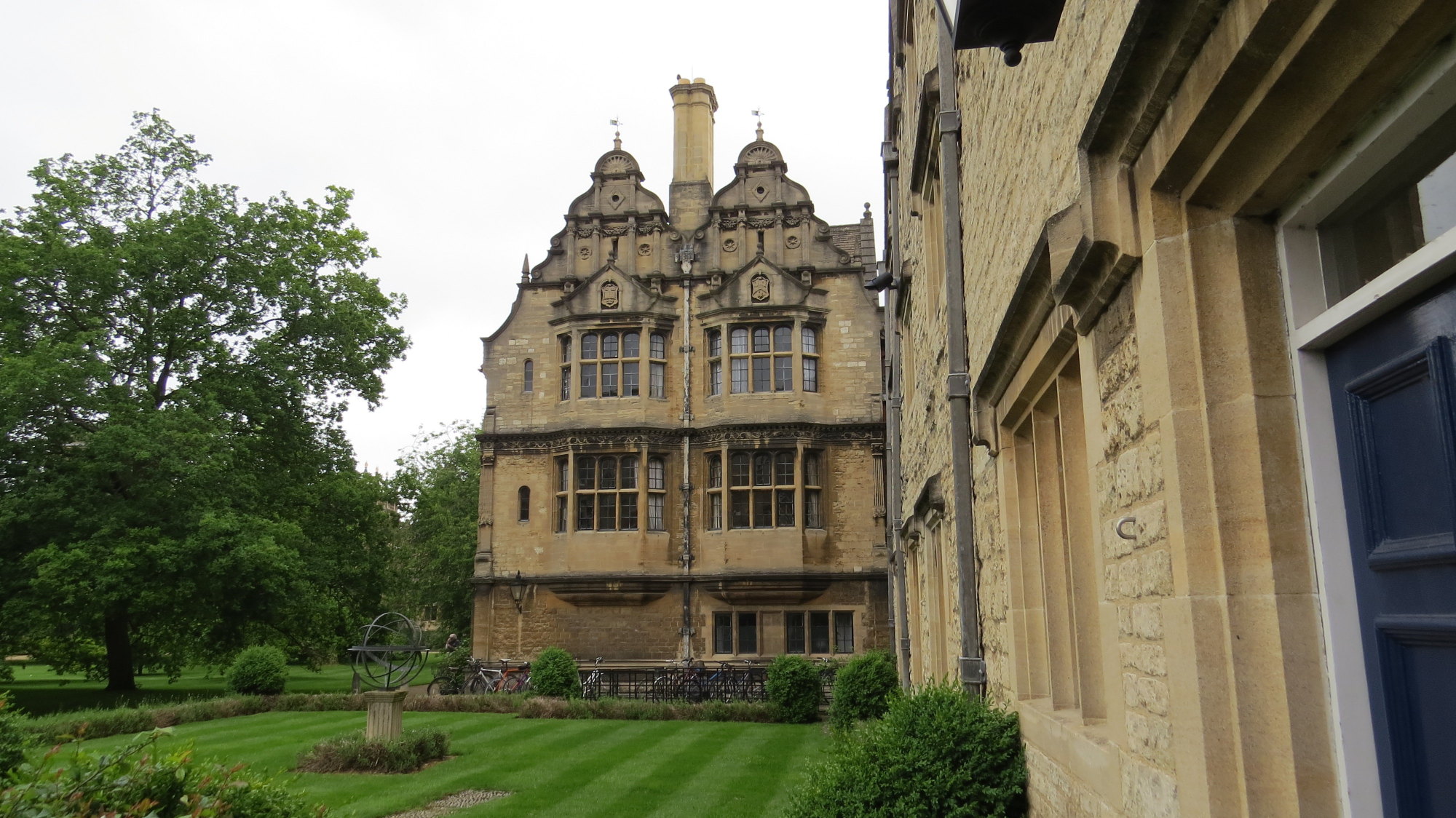 牛津城堡,宽街,高街