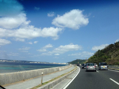 环岛公路,驾驶条件相当好!
