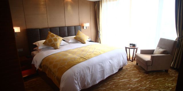 昆明西驿酒店1-3晚,毗邻翠湖公园,可加购民族村/大观楼/花之城景区