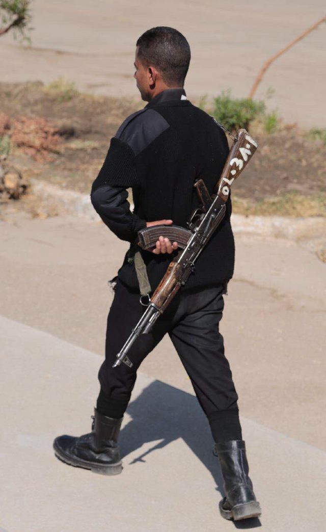 炙热的目光和配枪保镖——埃及花絮篇