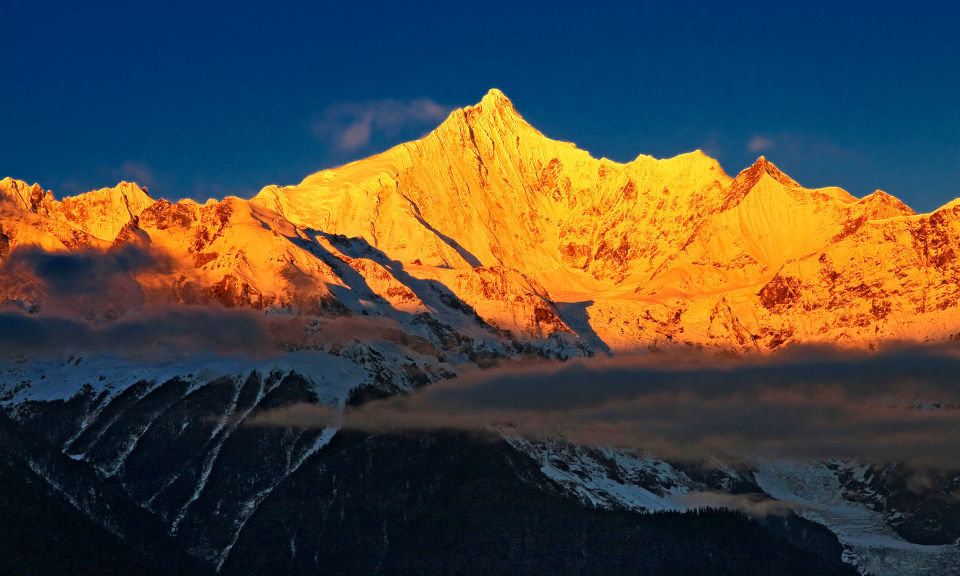 香格里拉梅里雪山4日游