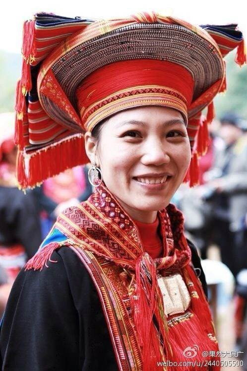 盘瑶服装图片,服装款式图,服装图(第7页)_大山谷图库