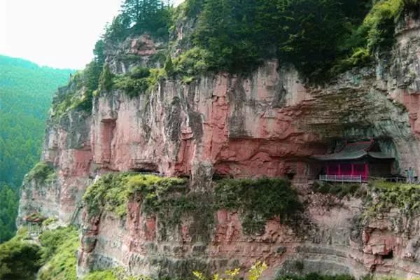 中国最恐怖的山 十大图片