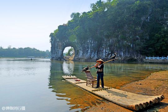 广西桂林 漓江 阳朔2日1晚跟团游·船游兴坪江 大榕树 月亮山 聚龙潭