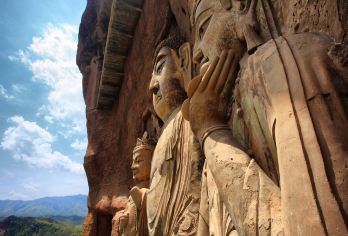 天水麦积山石窟一日游【麦积山+仙人崖/伏羲庙/净土寺包车游】【人文天水麦积山石窟一日游经典组合】