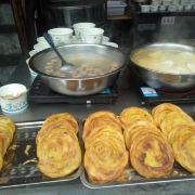 第一天到乐山下午去峨眉山,峨眉山一天半能玩完吗