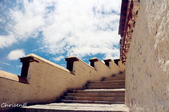 踏上历史的阶梯… 布达拉宫