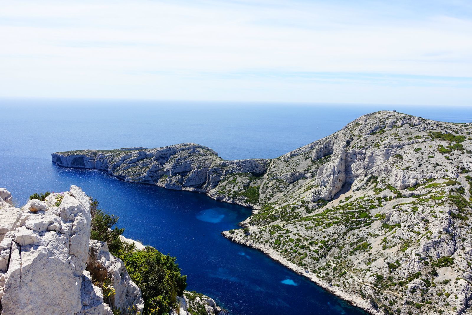 sugiton belvedere观景台右侧的景色. 卡朗格峡湾