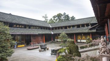 峨眉山报国寺 (9)