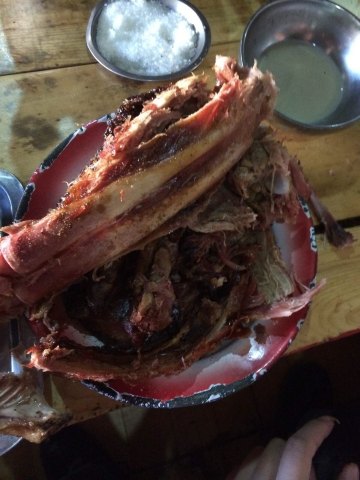 烤牦牛!香. 藏民家访,香格里拉