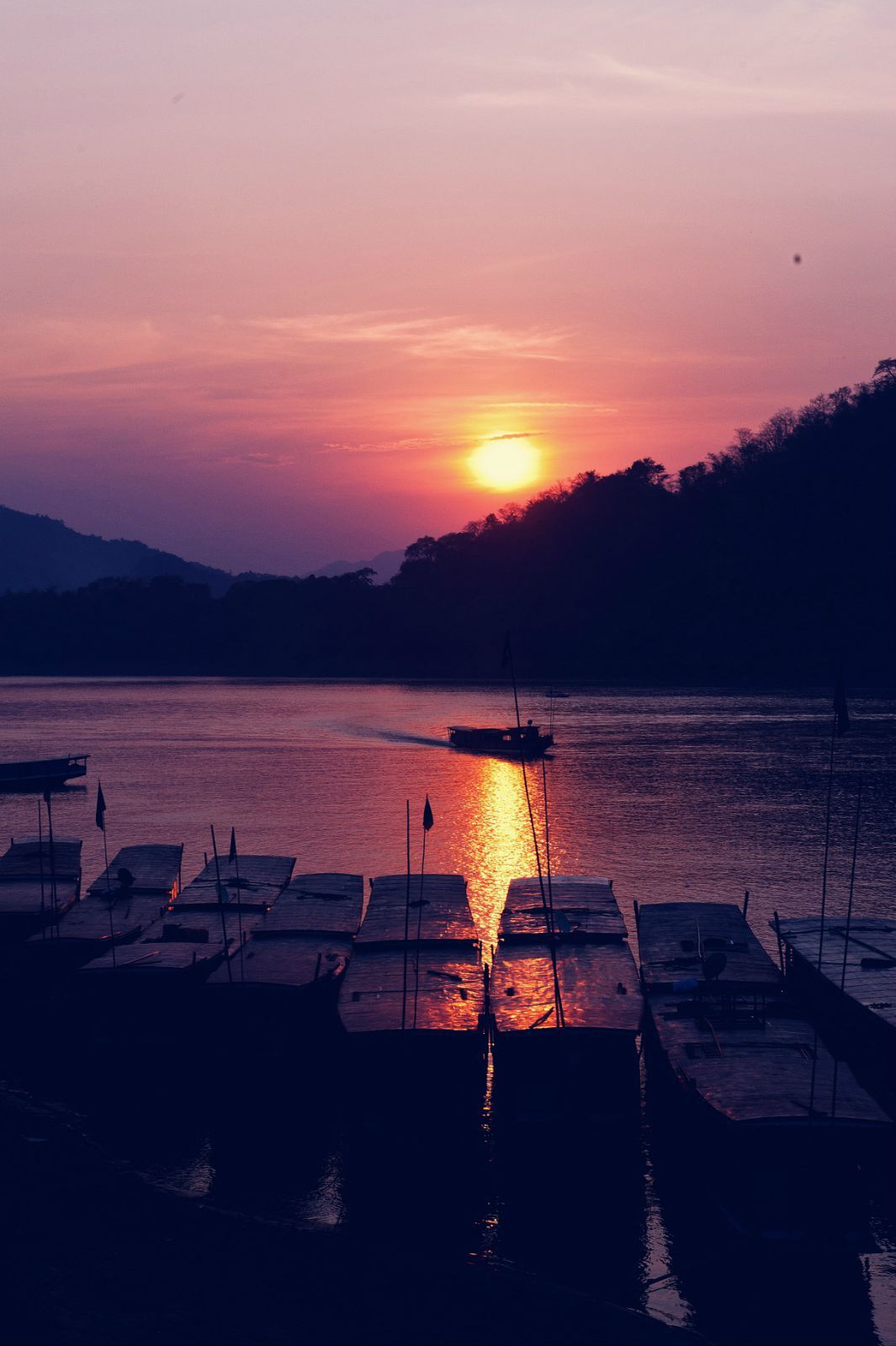 日落湄南河老版图片