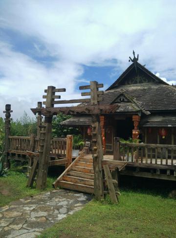 普洱的茶园基本算是唯一的景区了~不过风景非常好 普洱茶博览苑 普洱