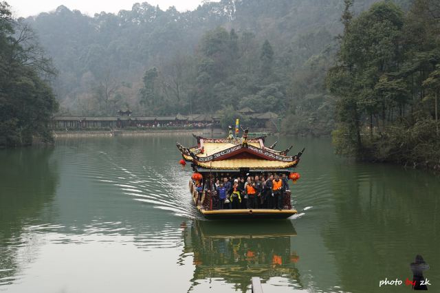 最成都三日—品美食,觀胖達,問道青城山之旅