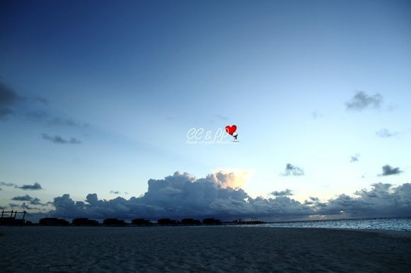 哪里可以看日出啊 CggYtFb0NPyAPXy3AABM_GTjGRo656_R_600_10000_Q90.jpg