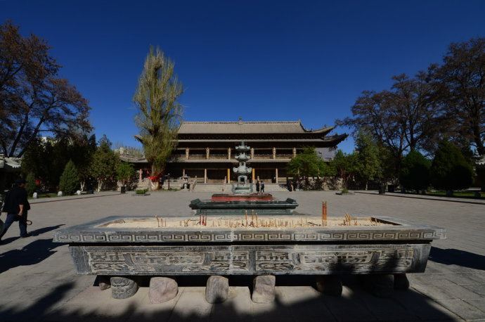 戈壁越野遭遇暴风雪,雪后探访西夏国寺