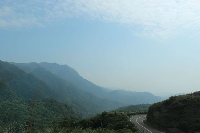 以大屯火山群為主的火山地型景觀是陽明山國家公園的主要特色.