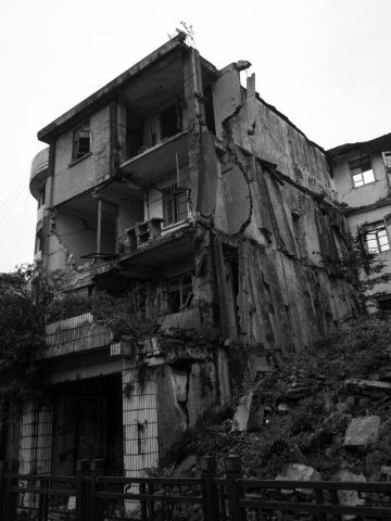 汉旺地震遗址