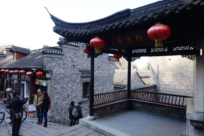 初冬镇江二日游(西津渡,南山,金山)
