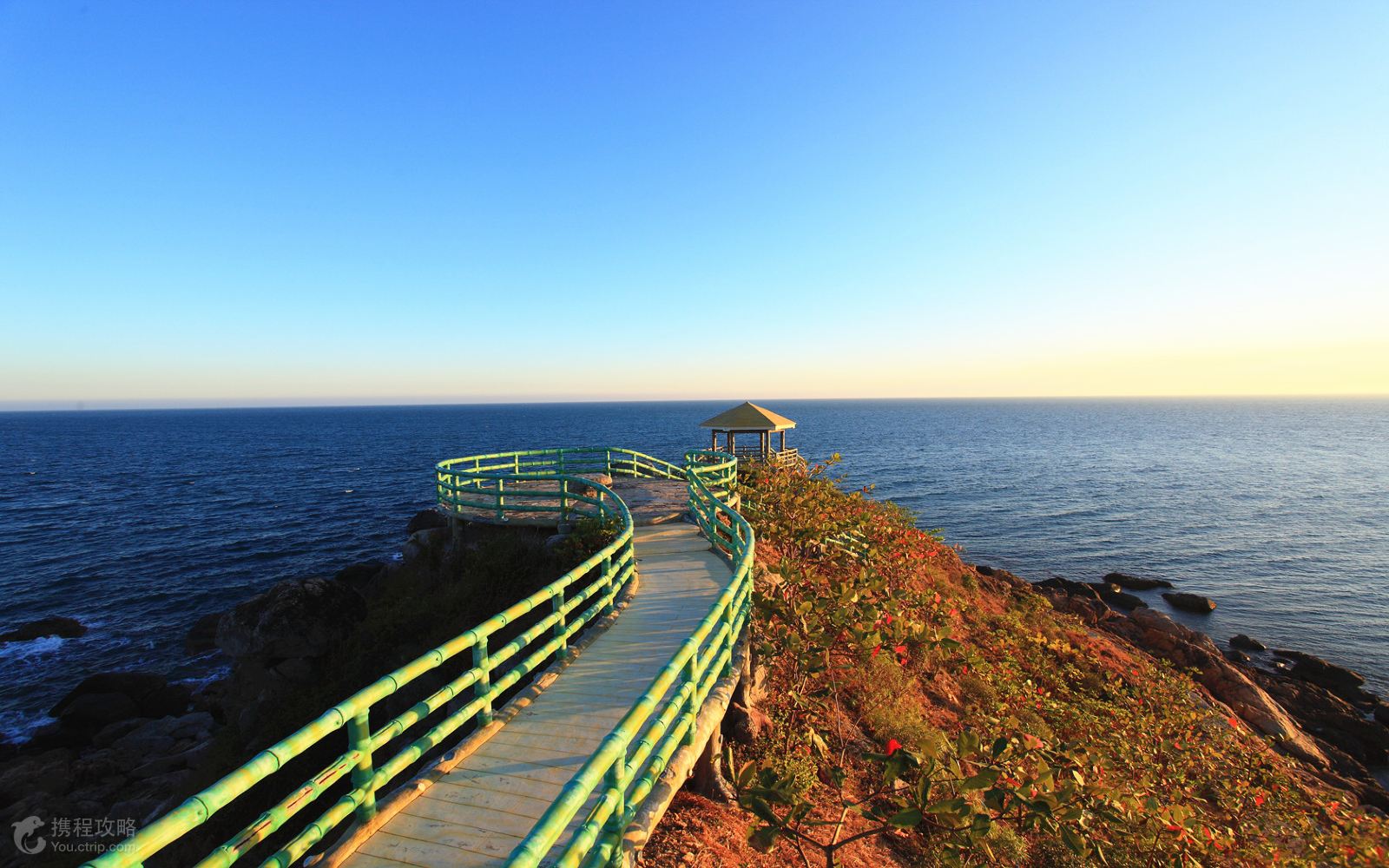 乐园游·海南三亚6日5晚跟团游·约会海南,碧海蓝天,轻松拥有