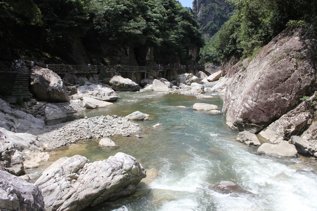 浙東大龍谷