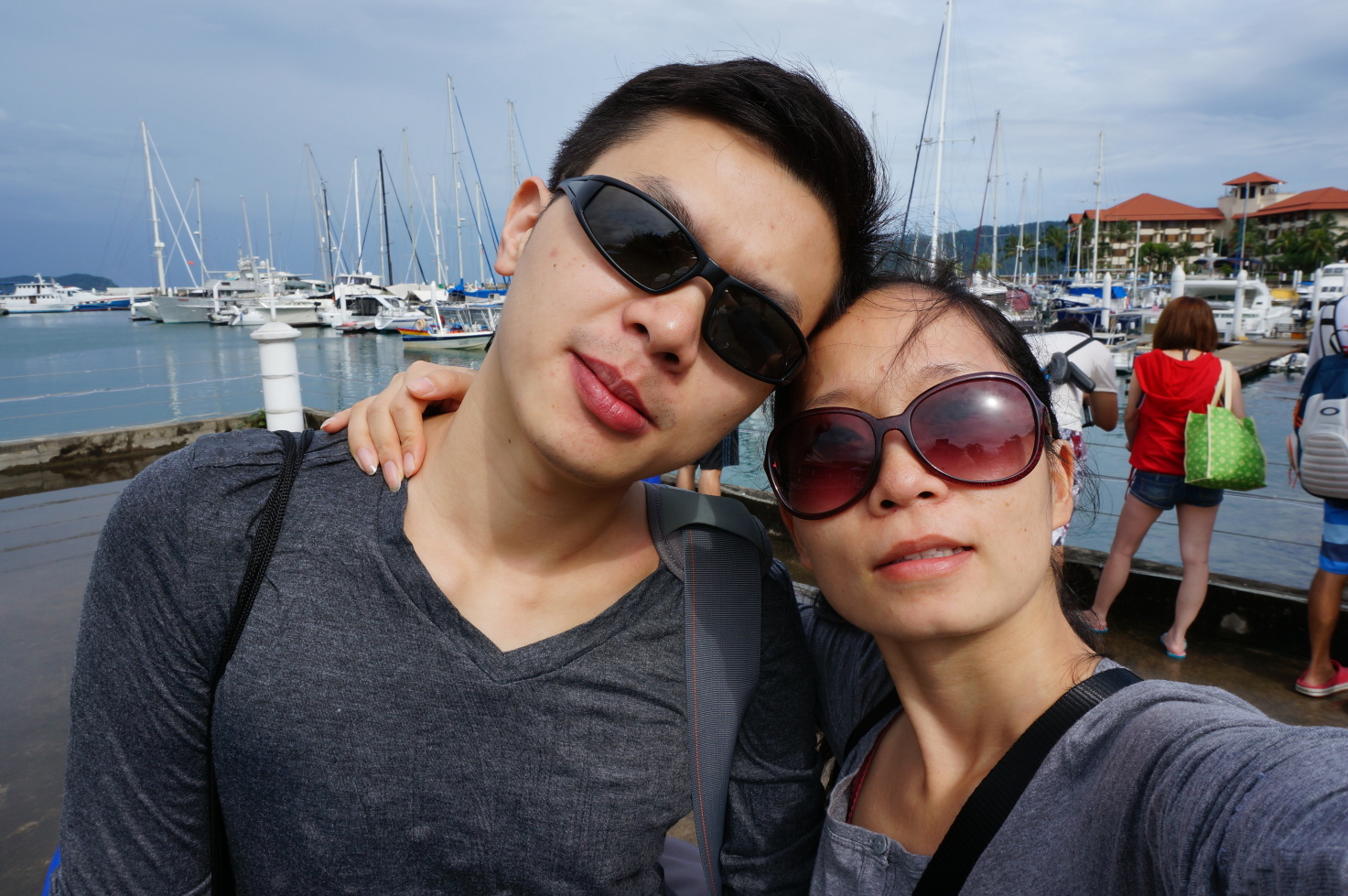 懒散的亚庇蜜月