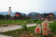 八功德水西来寺