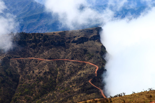 雅安地震_雅安人均