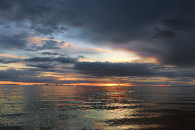 什么时候能看到日出阴天 0f7dada1e7e74eafb62e0e3c453b7311_C_671_10000_Q90.jpg