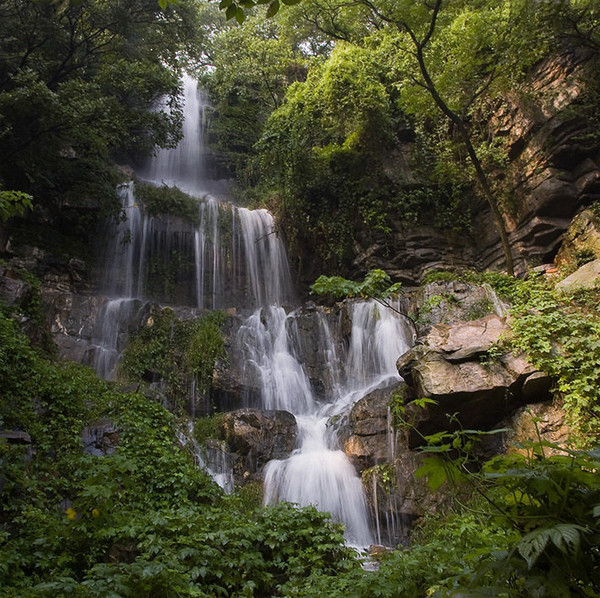 江苏常熟市虞山拂水晴岩