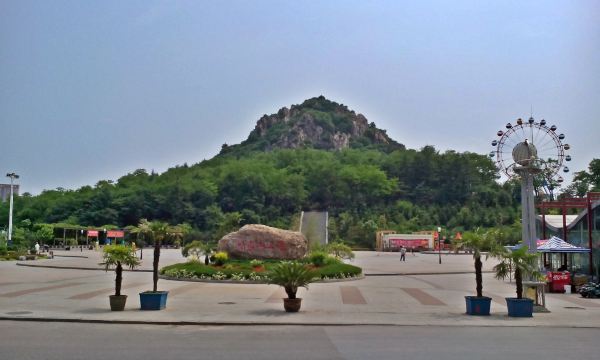 走走停停:丹东帽盔山公园